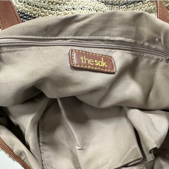 THE SAK BAG Large Zipper Crocheted Leather Trim Cream Gray - Picture 11 of 16